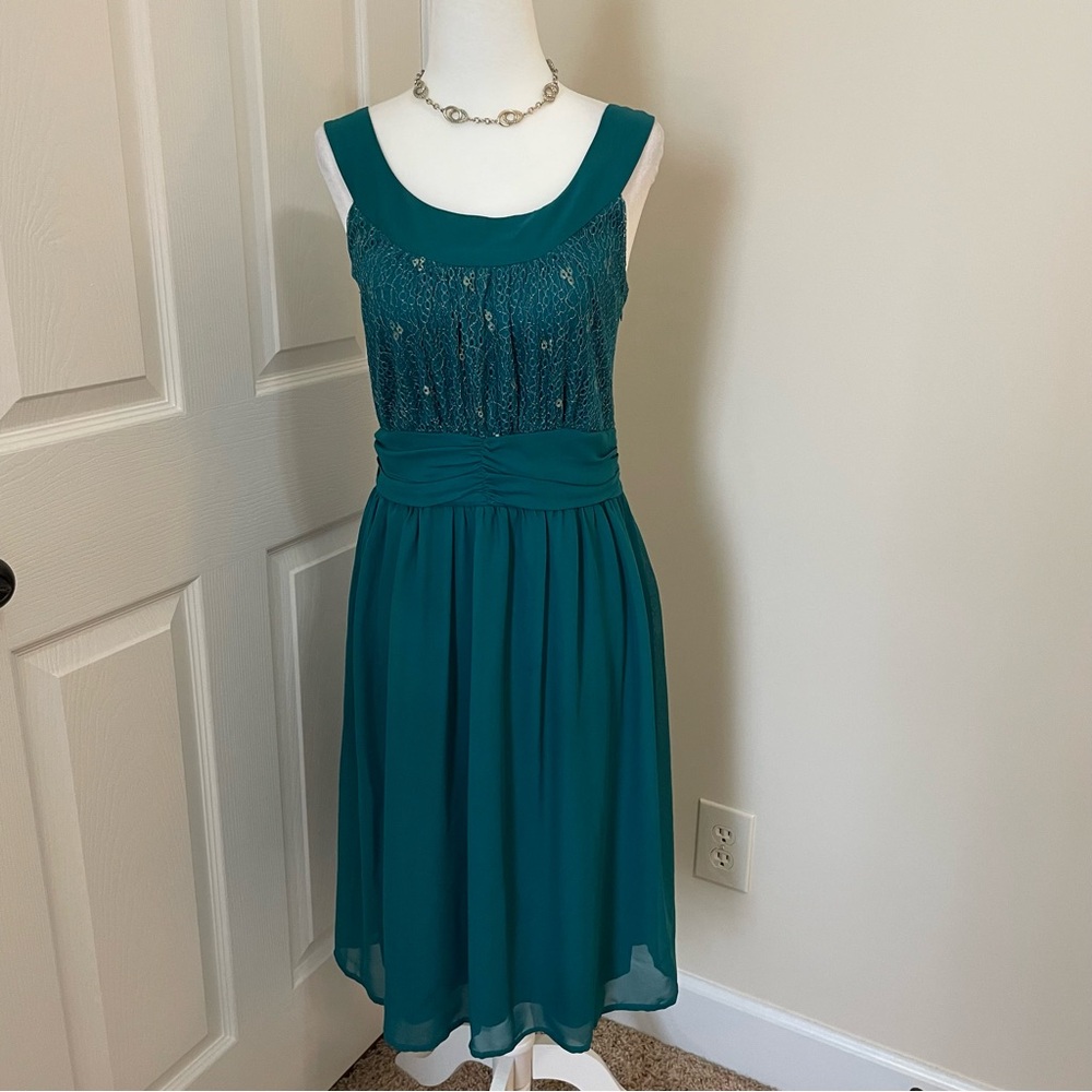 jonathan martin Teal Sleeveless Beaded Bodice Cocktail Dress